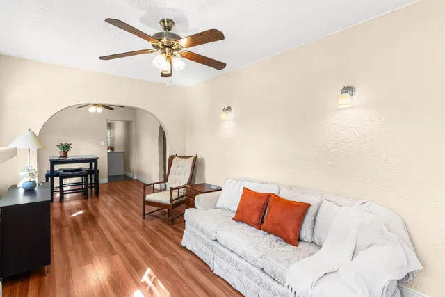 Residence photo 7