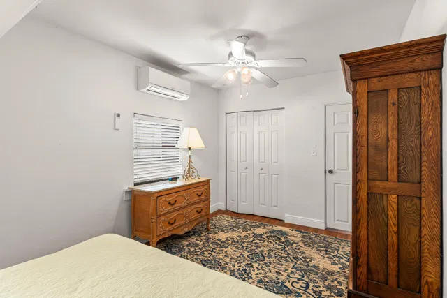 Residence photo 17