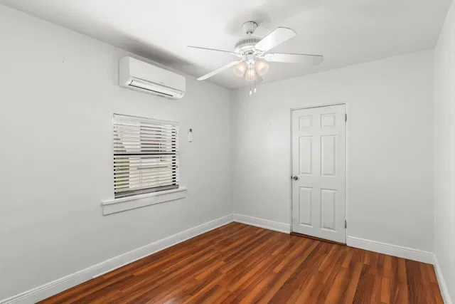 Residence photo 20