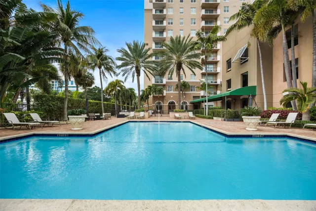 The Montecito Unit 101 photo 15