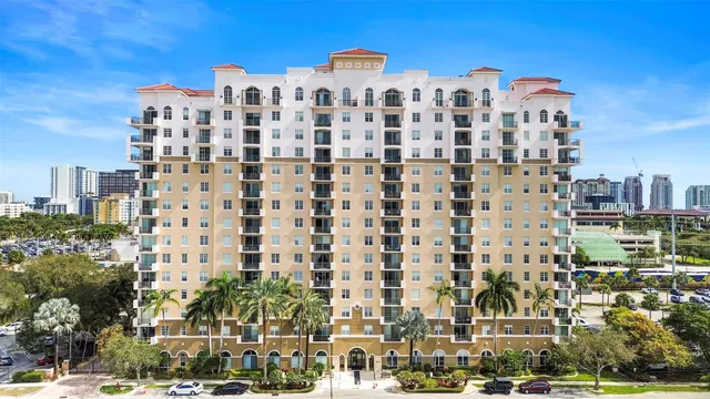 The Montecito Unit 101 photo 16