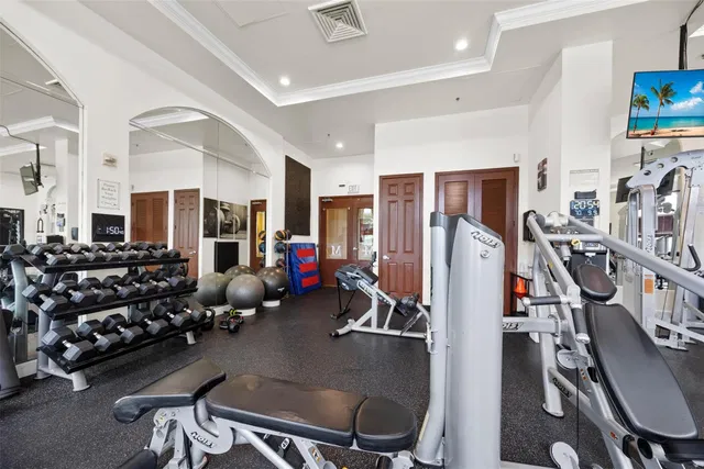 The Montecito Unit 101 photo 18