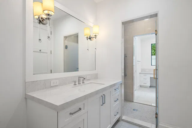Admirals Cove Residence photo 11