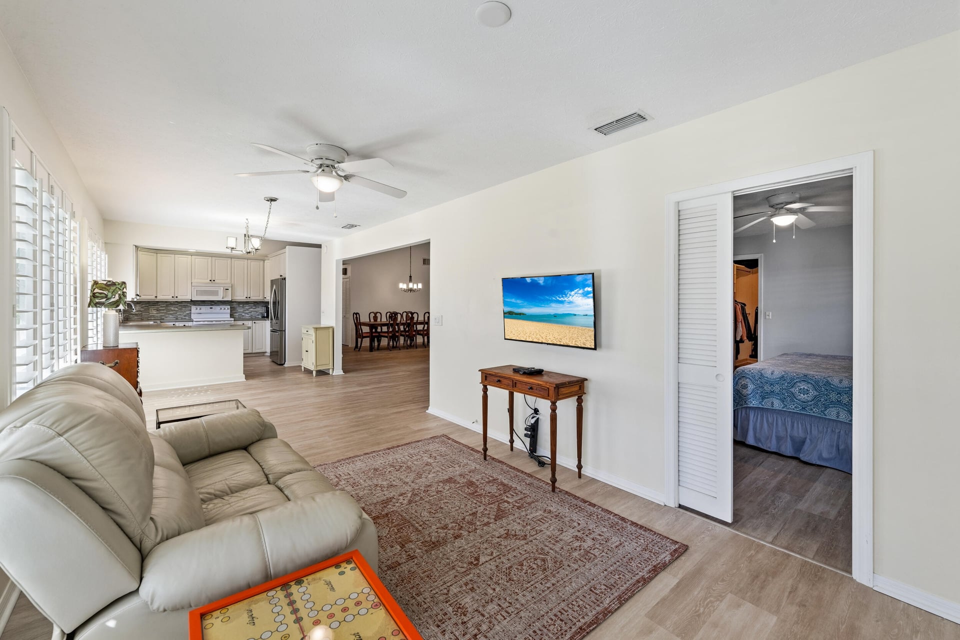 Rocky Point Residence photo 9