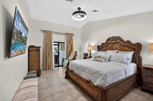 PGA National Palm Beach Gardens Residence photo 26