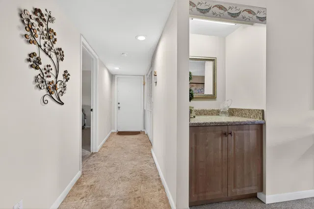 Unit 106 photo 38