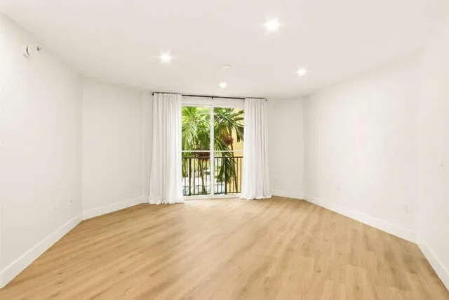 Courtyards in Cityplace Unit 304 photo 3