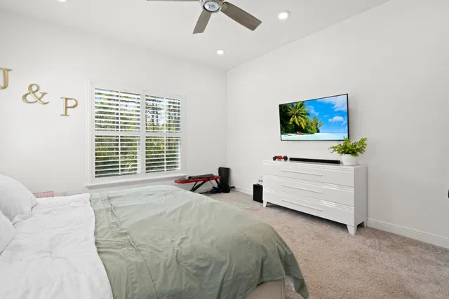 Residence photo 18