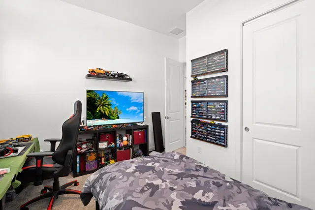 Residence photo 23