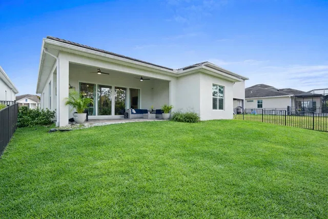 Residence photo 25