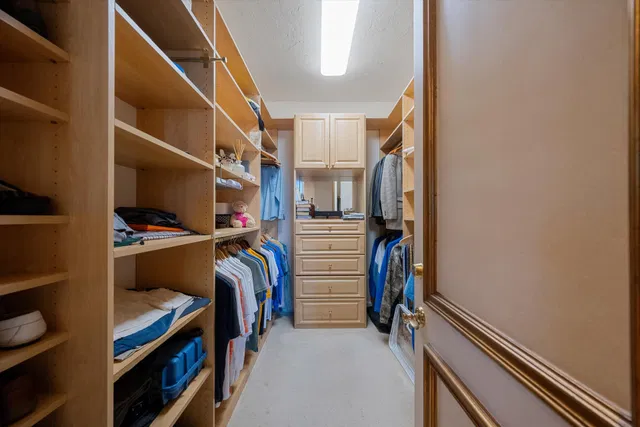  Residence photo 32