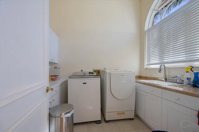  Residence photo 42
