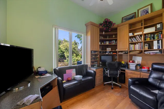  Residence photo 43