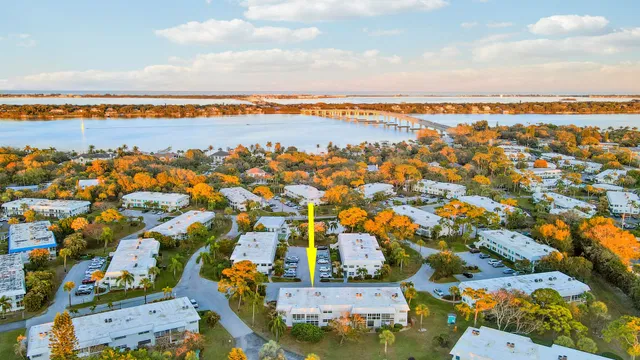 Unit 112-2 photo 33
