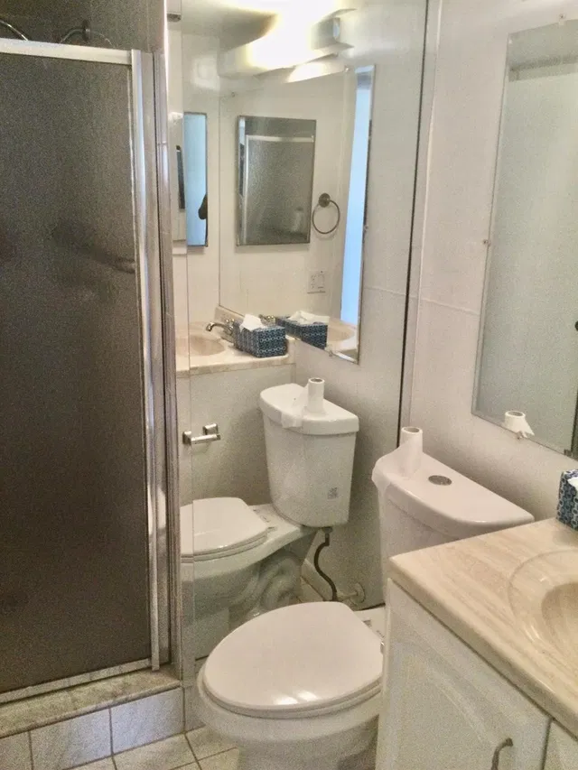 Unit 110 photo 7