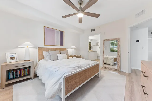 The Prado Unit 239 photo 8