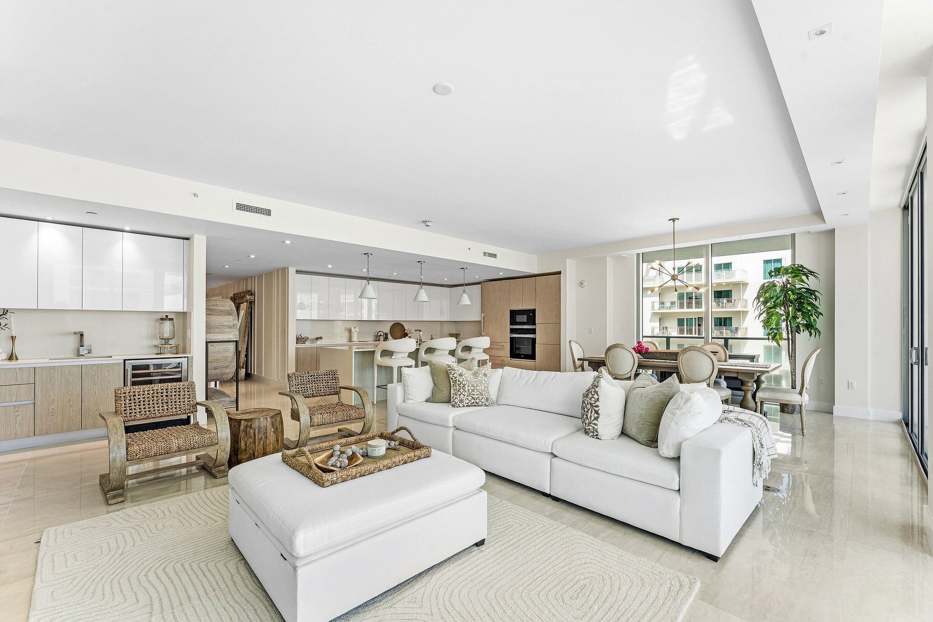 Amrit Ocean Resort & Residences Unit 1702p photo 7