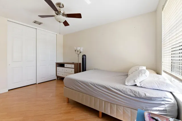 Residence photo 20
