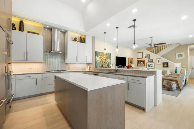 Admirals Cove Residence photo 6