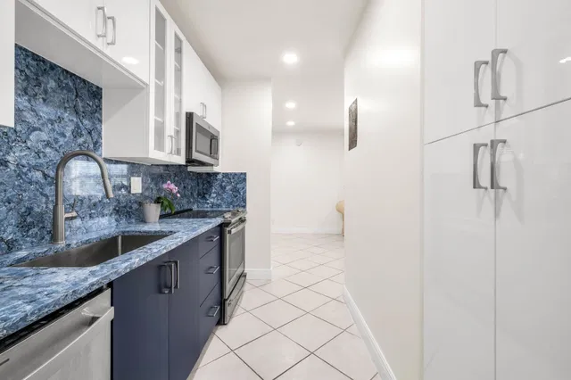 Boca Raton Unit 106 photo 13