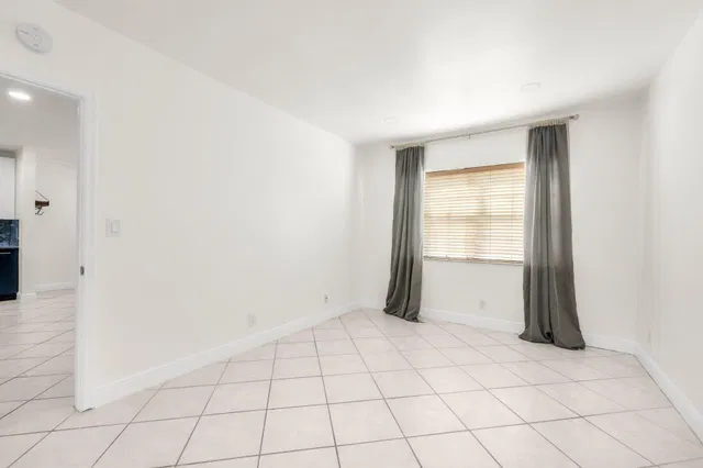 Boca Raton Unit 106 photo 17