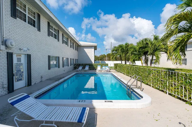 Boca Raton Unit 106 photo 23