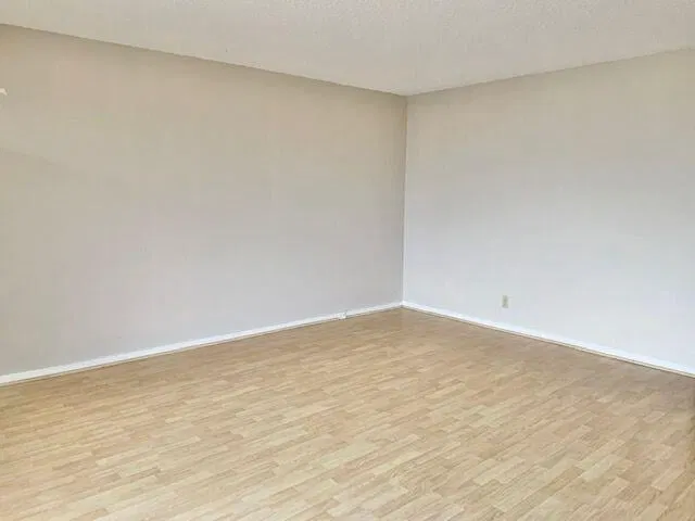 Residence photo 5