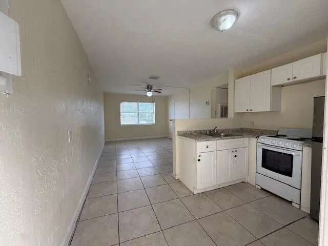 Residence photo 23