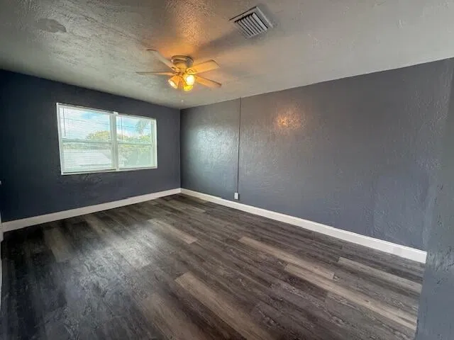 Residence photo 30