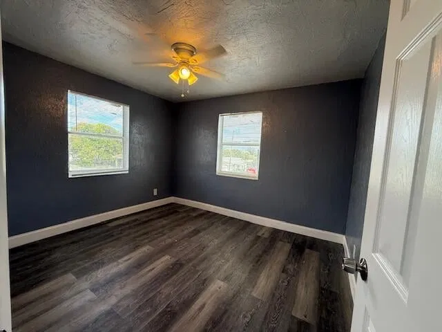 Residence photo 32