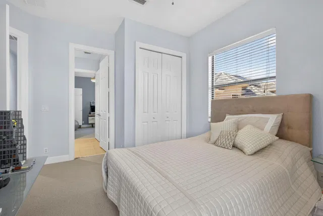  Residence photo 49