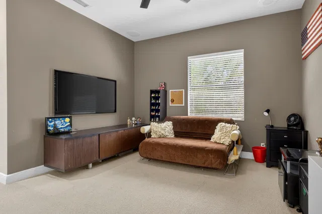  Residence photo 58