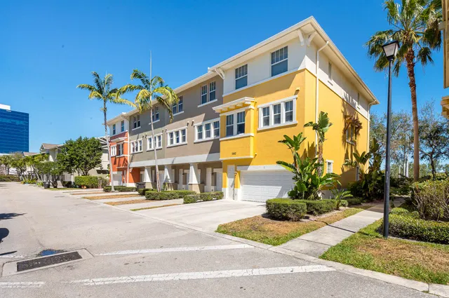 Cityside West Palm Beach Unit 3 photo 4