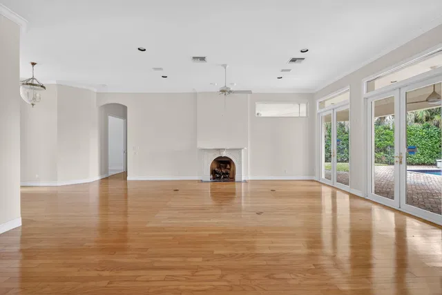 Willoughby Golf Club Residence photo 8