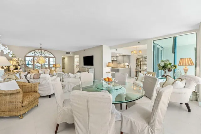 The Plaza of The Palm Beaches Unit 8g photo 6