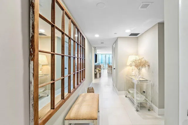 The Plaza of The Palm Beaches Unit 8g photo 12