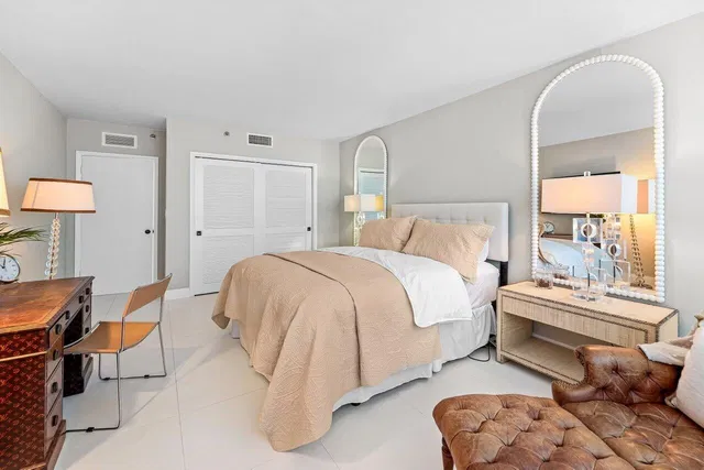 The Plaza of The Palm Beaches Unit 8g photo 19