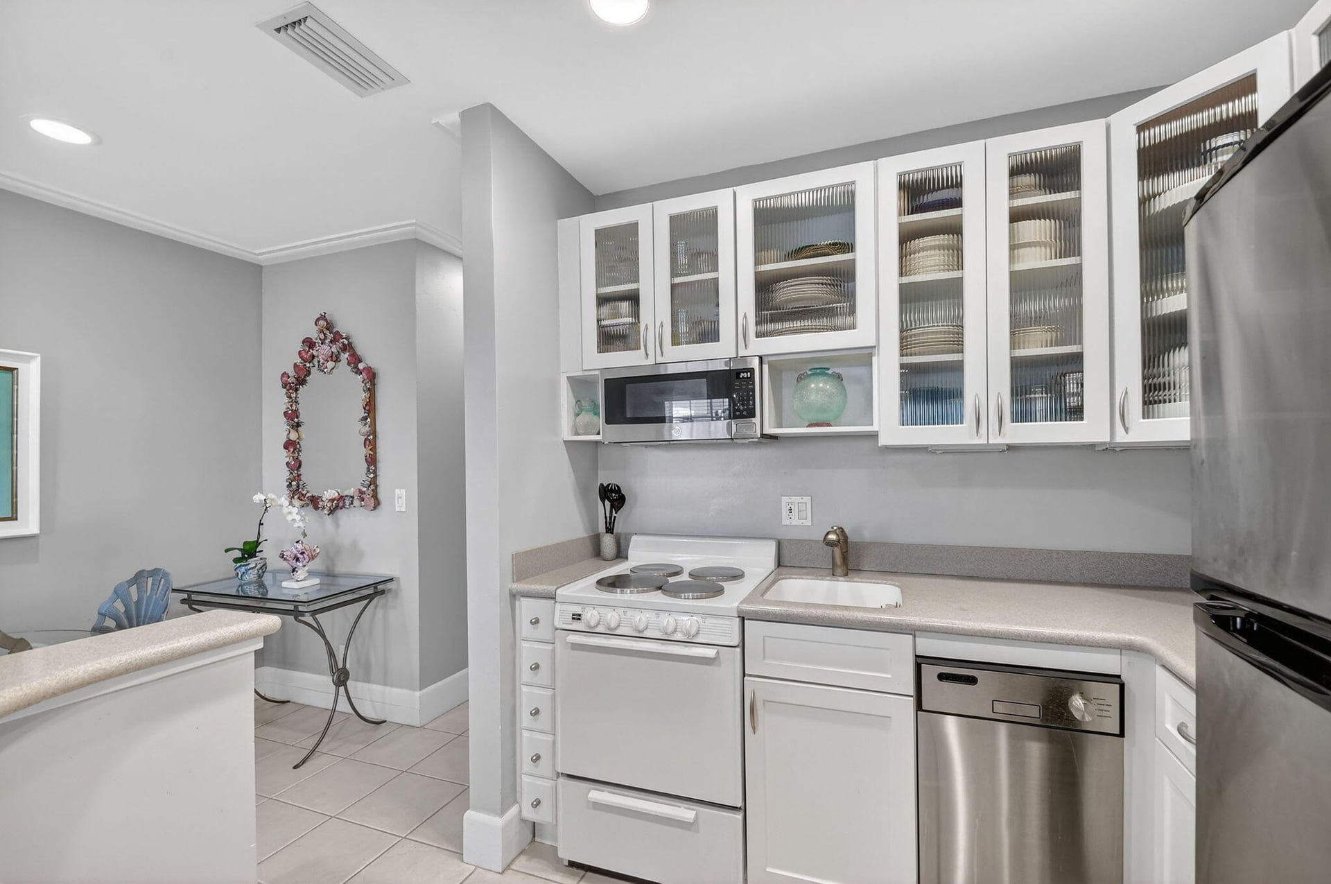  Unit 13-204 photo 16