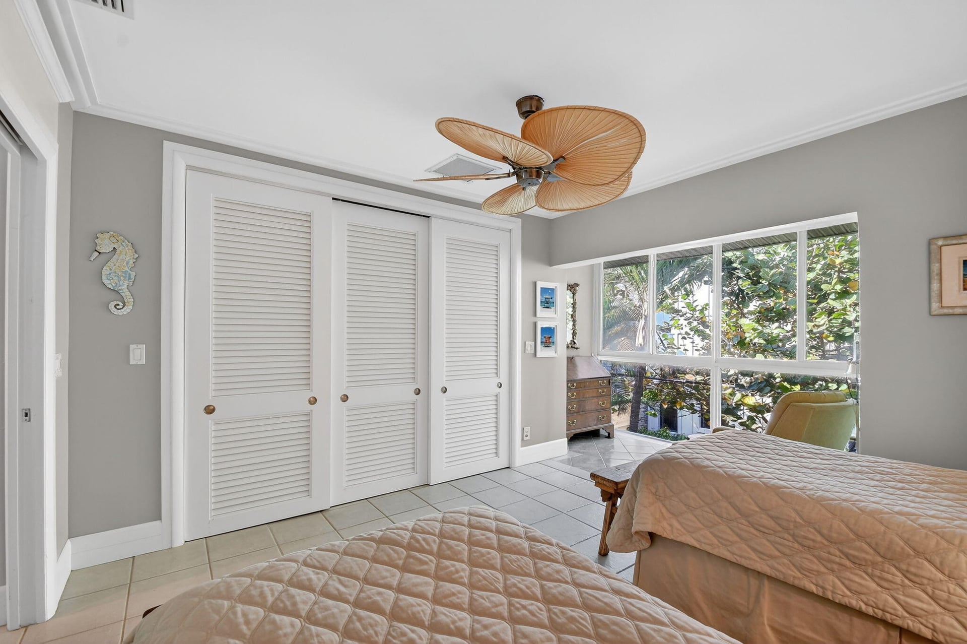  Unit 13-204 photo 21