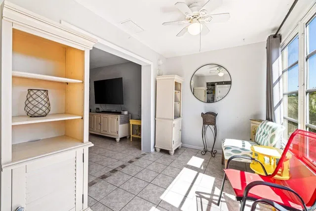 Unit 202 photo 19