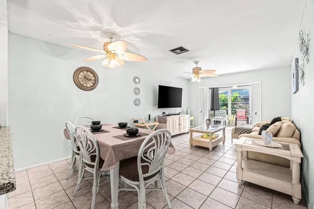 Unit 202 photo 9