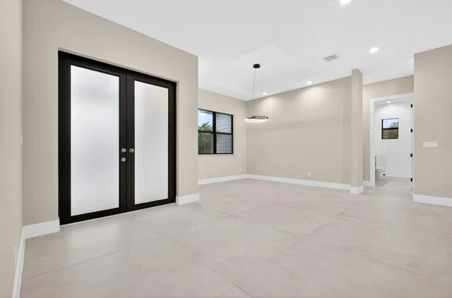  Residence photo 21