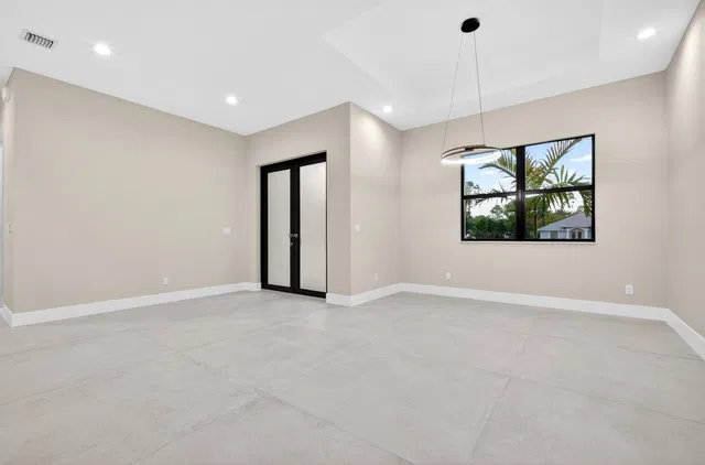  Residence photo 22