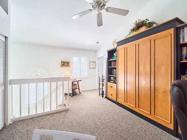 Residence photo 26