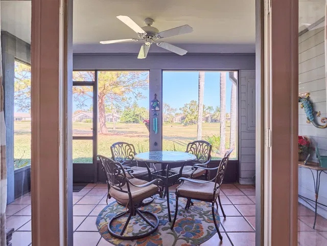 Residence photo 27
