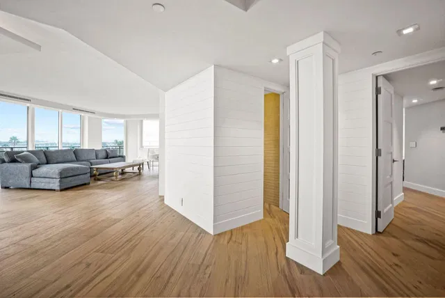 Miraflores Palm Beach Unit 306n photo 15