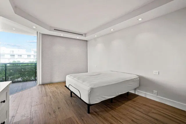 Miraflores Palm Beach Unit 306n photo 33