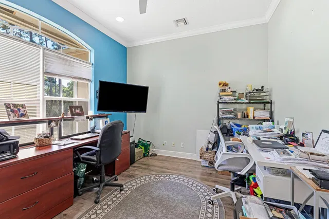 Residence photo 20