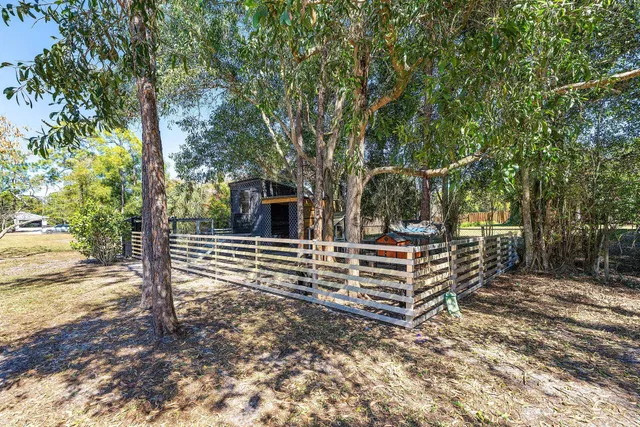 Residence photo 27