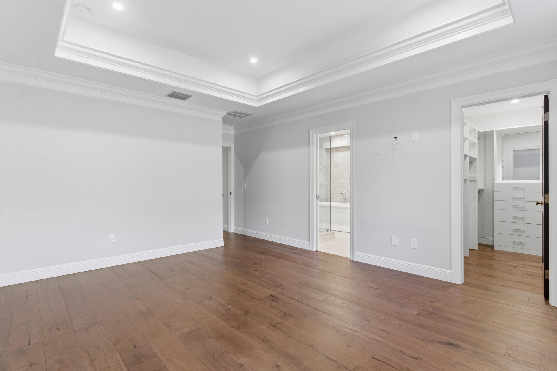 Unit C202 photo 30